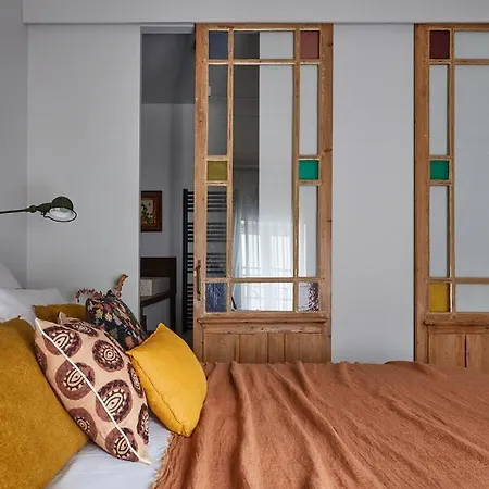 Guest house Maisons 322 - Maison La Flamboyante *