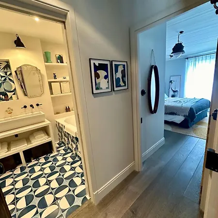 Guest house Maisons 322 - Maison La Flamboyante Le Bois-Plage-en-Re