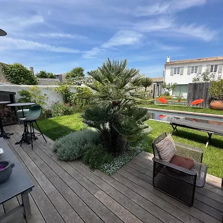 Maisons 322 - La Flamboyante Maison d'hôtes